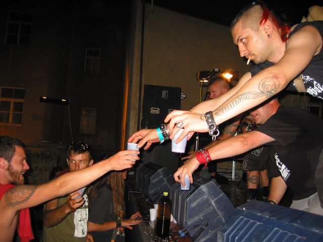 20040807_0041.jpg - click for next picture